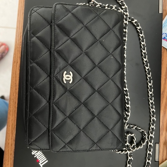 Chanel wallet on chain - Picture 3 of 3